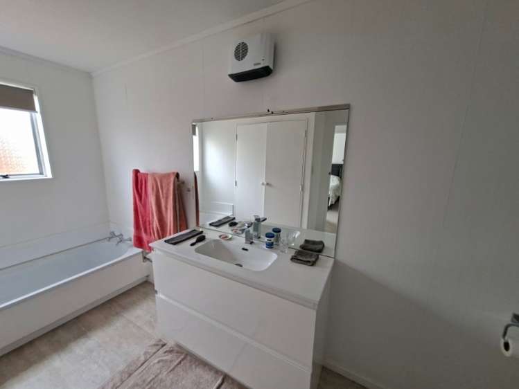 4/53 Bristol Street Levin_14