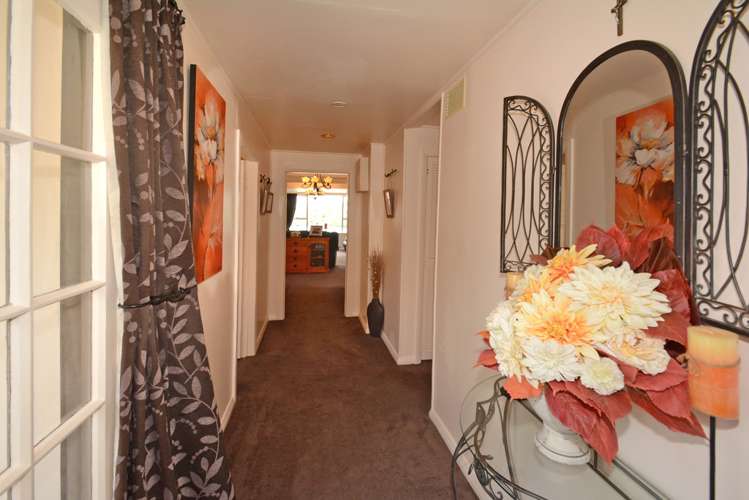 1412 Taieri Mouth Road Taieri Mouth_10