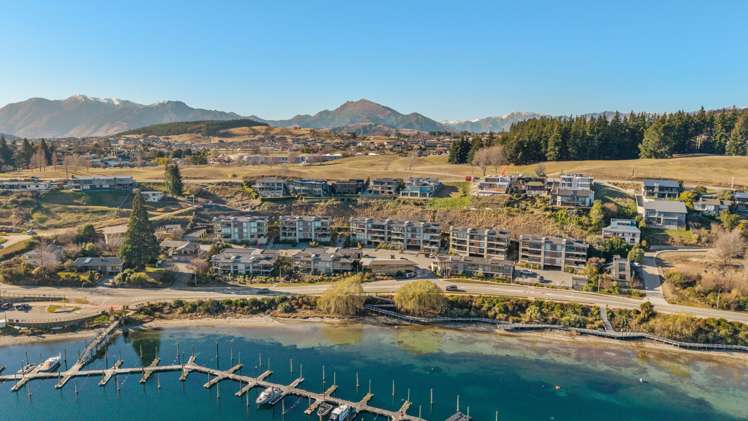 Apt 49 Marina Terrace, 65-95 Lakeside Road Wanaka_21