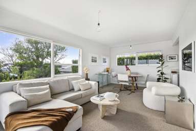 4/134 Calliope Road_1