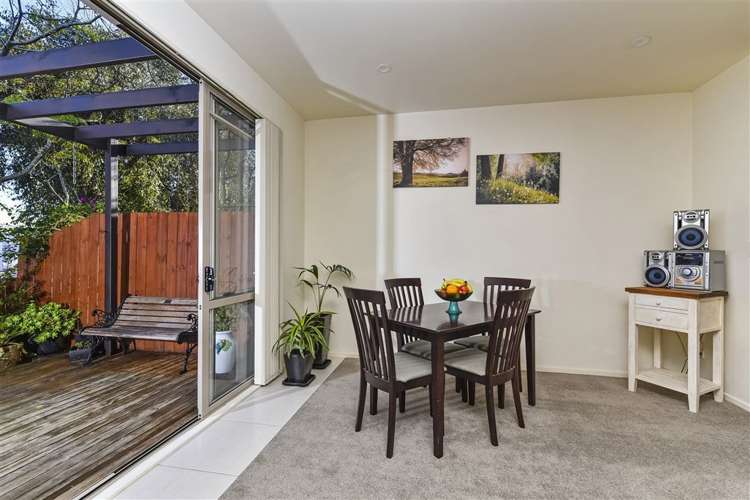 2/36 Fields Parade Oteha_18