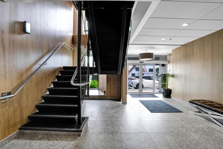 214 Devon Street East New Plymouth_18