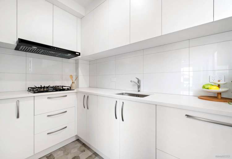 1 Piki Street Flat Bush_11