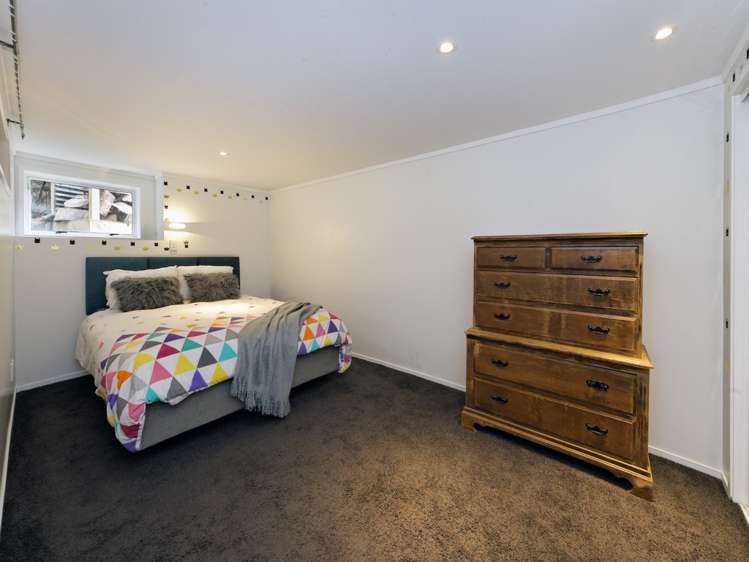 124 Tiroroa Avenue Te Atatu South_19