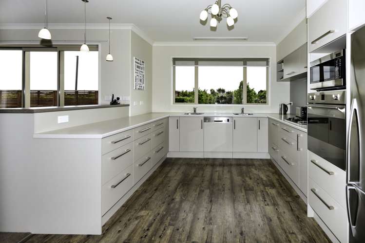 17 Mchugh Crescent Darfield_9