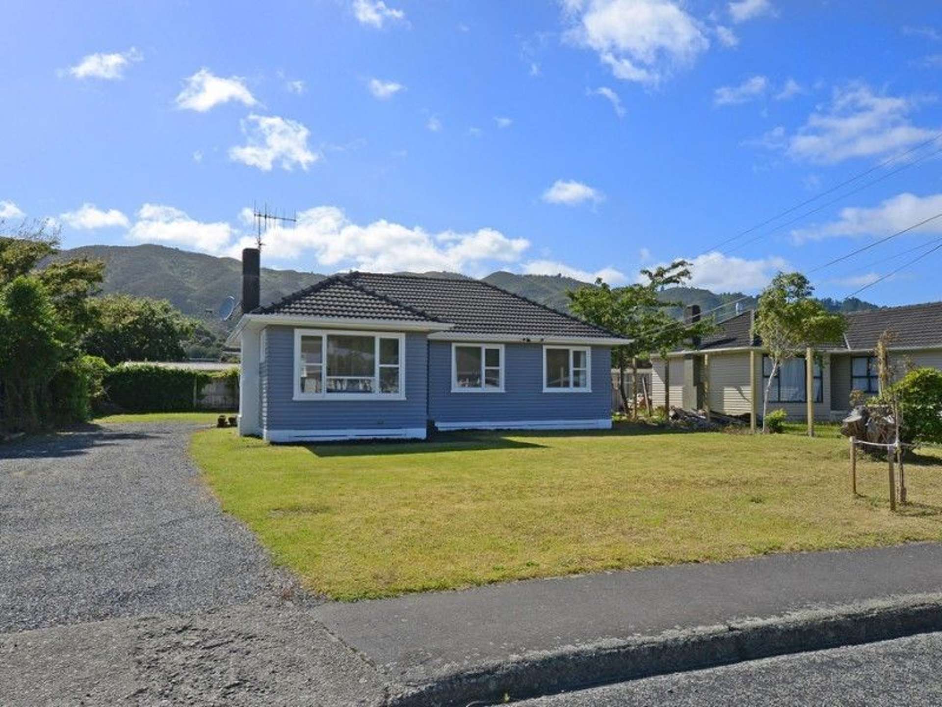 42 Donnelley Drive Wainuiomata_0