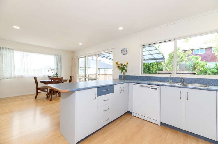 55 Heaphy Street Blockhouse Bay_8