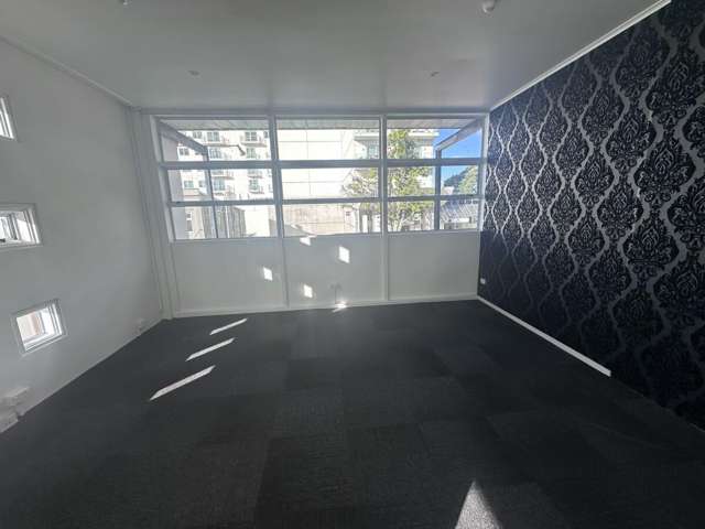 63 Devonport Road City Centre_4