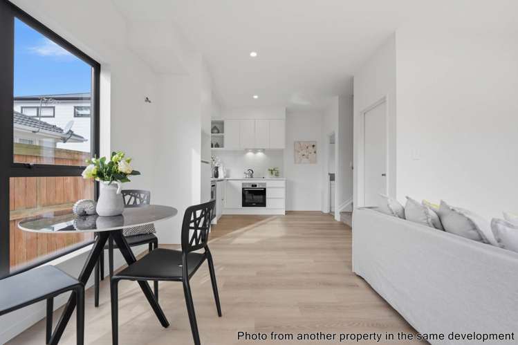 6/63 Gloria Avenue Te Atatu Peninsula_5