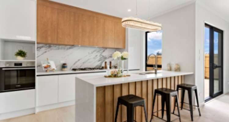 370 Linwood Road_0