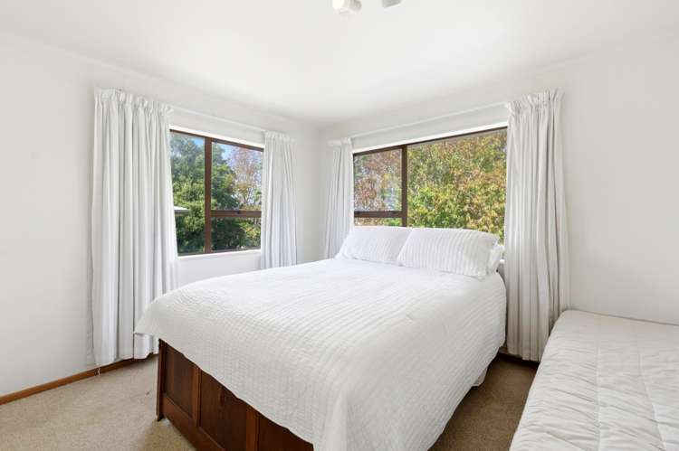 2 Geoffrey Road Torbay_17