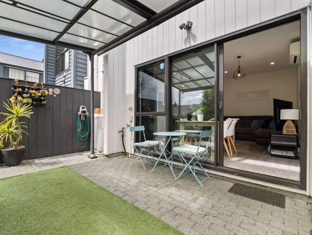 Modern Townhouse in the Heart of Papakura