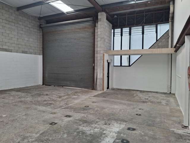 B/9 Anvil Road Silverdale_2