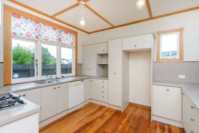 42 Florence Avenue 10930_1