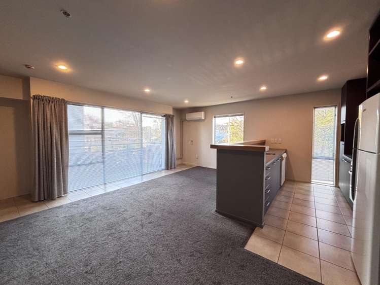 10/41 Waller Tce Christchurch Central_8