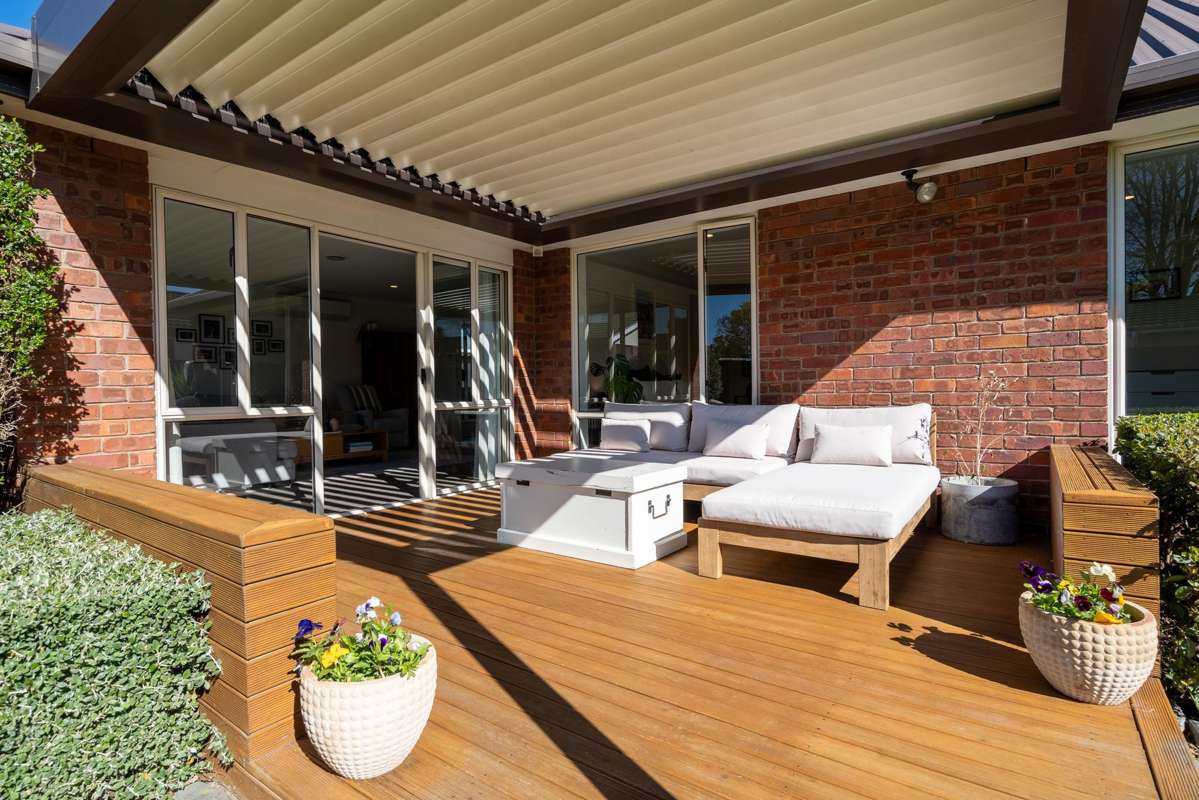 2/14 Bentley Street_4