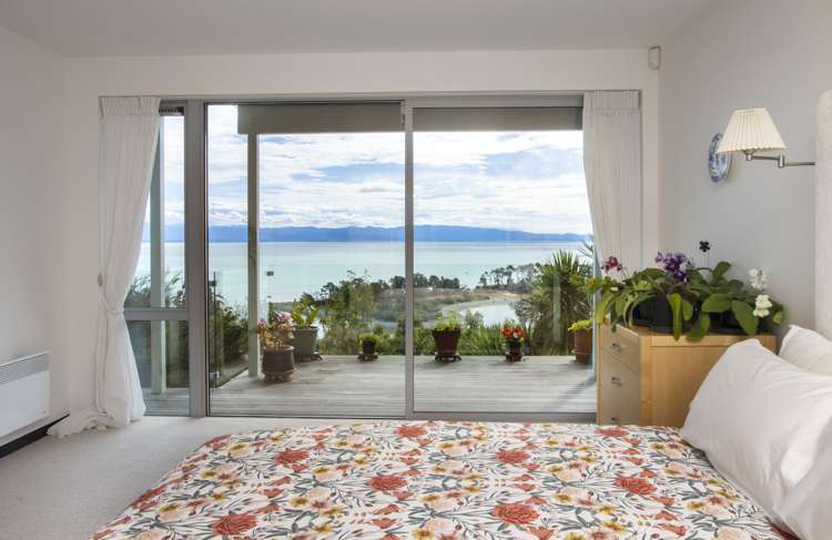 104b Princes Drive Britannia Heights_16