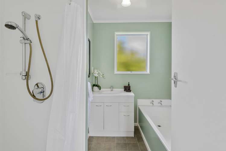 2 Queen Street Springfield_13