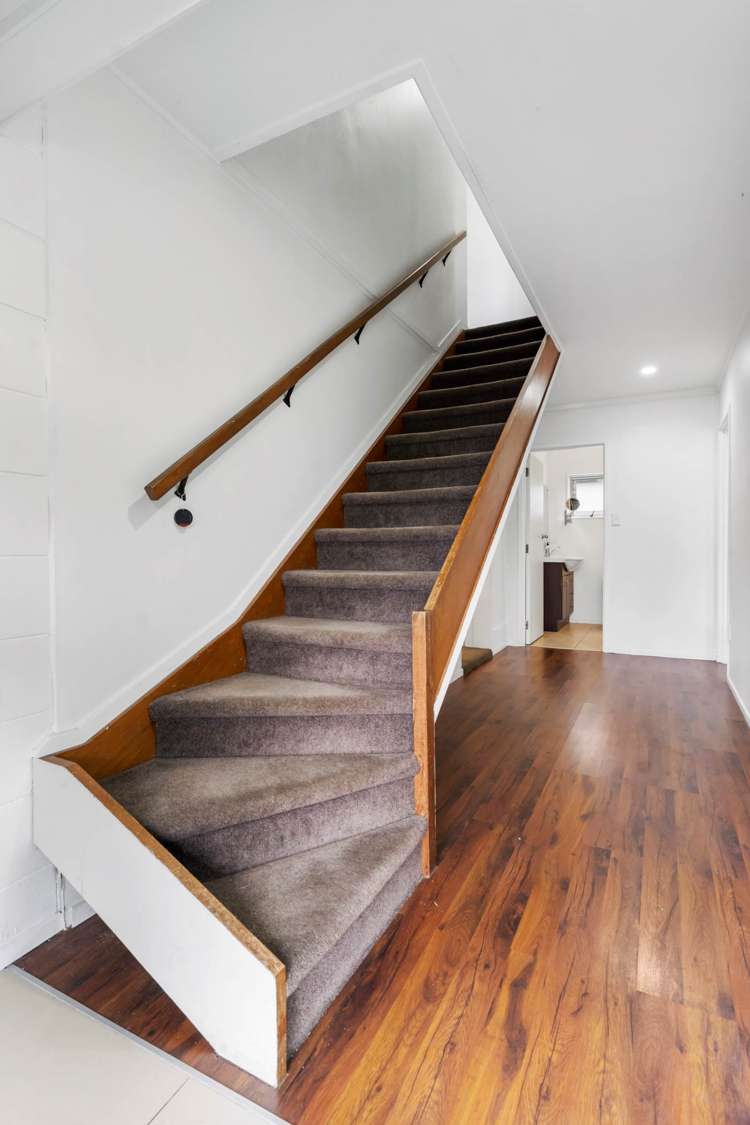 2/10 Sherie Place Howick_12