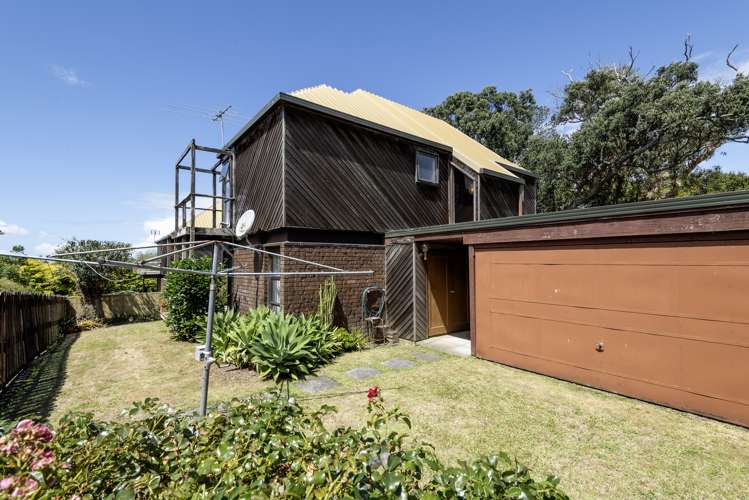 2/54 Cook Street Howick_20