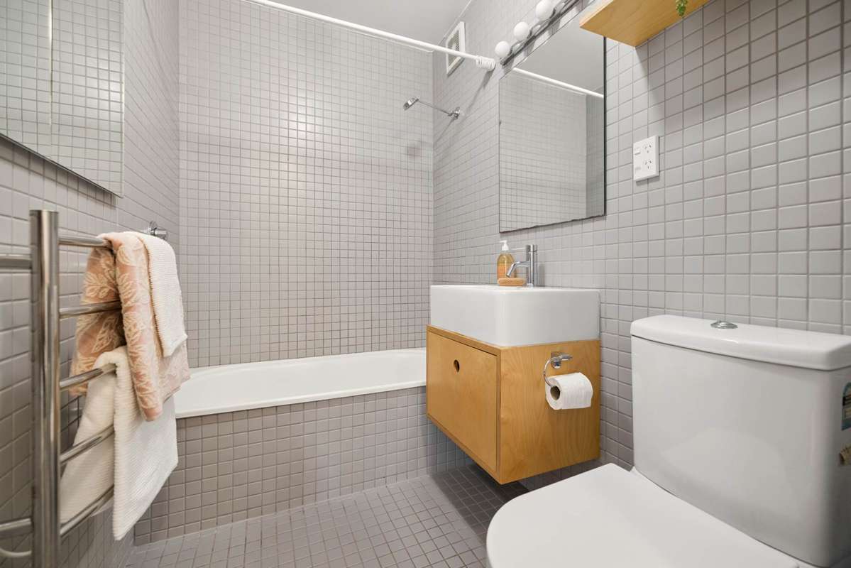 5/62 Wellington Street_4