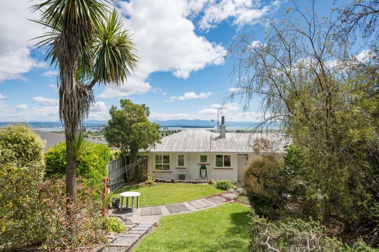 103 The Ridgeway Stoke_11