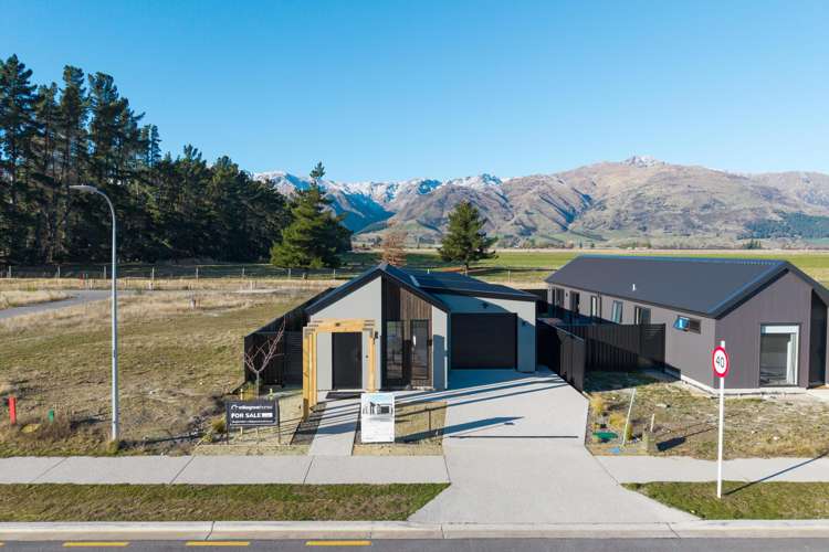 19 Burdon Loop Wanaka_26