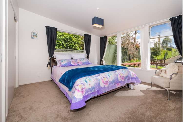 64 Glengarry Road Glen Eden_6