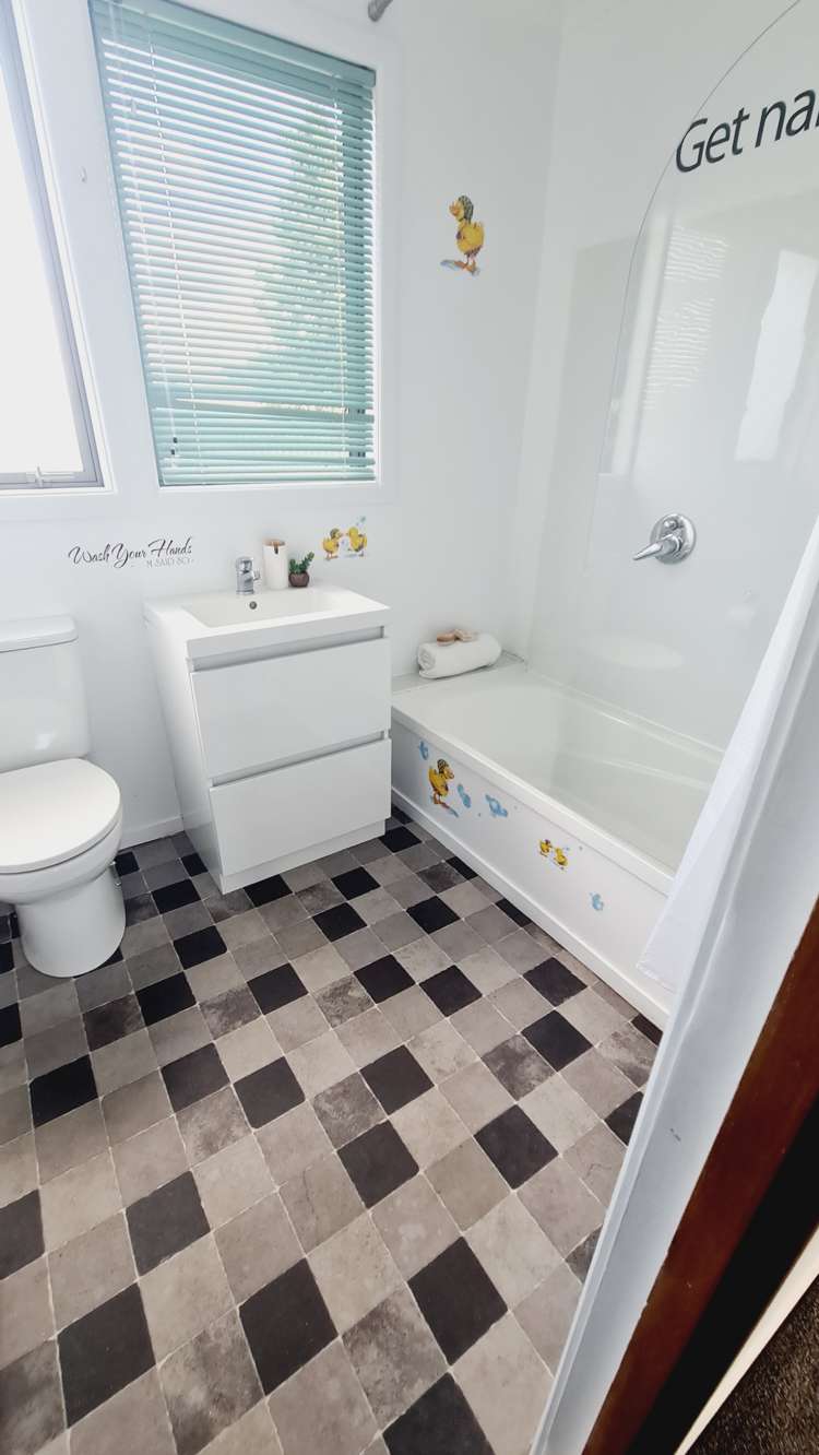 36 Walker Street Riverton_12