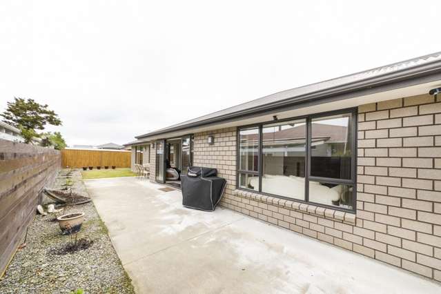 84 Churcher Street Feilding_2