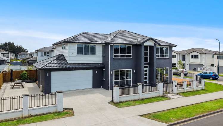 19 Horsefields Drive Flat Bush_35