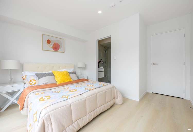 7/35 Centreway Road Orewa_6