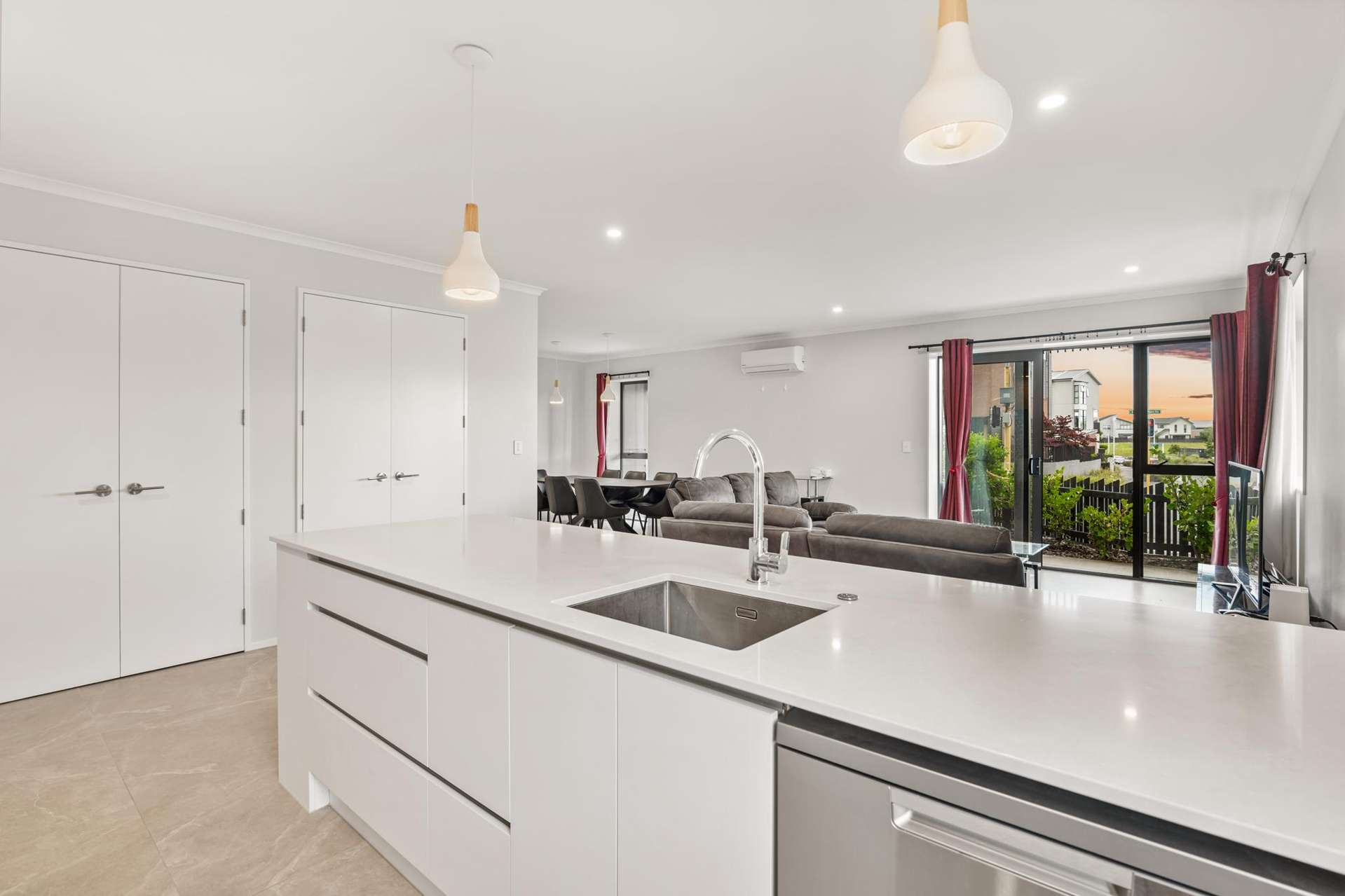 1/33 Nugget Avenue Hobsonville_0