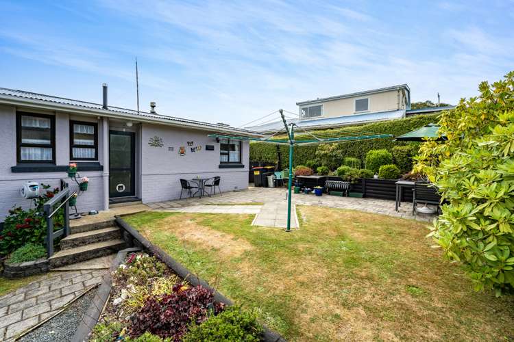 16 Tomkins Street Green Island_16