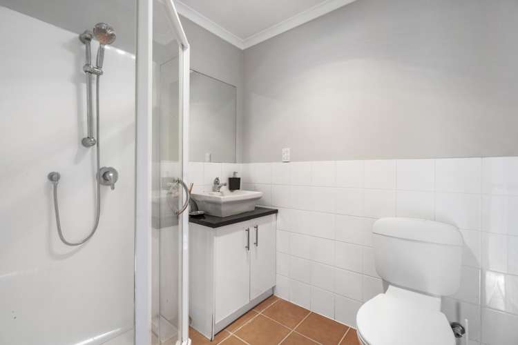 43 Mili Way Ranui_14