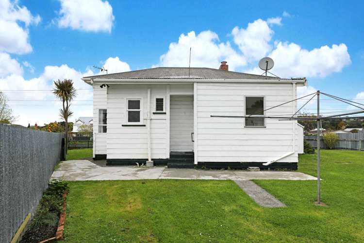 15 Burton Avenue Whanganui East_28