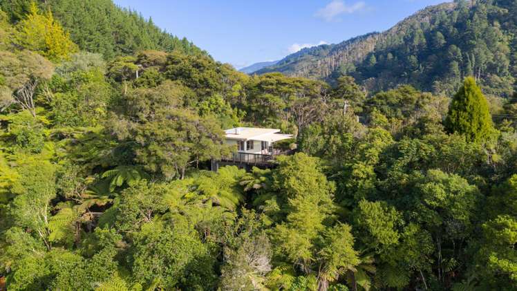 1679 Kenepuru Road Broughton Bay_18