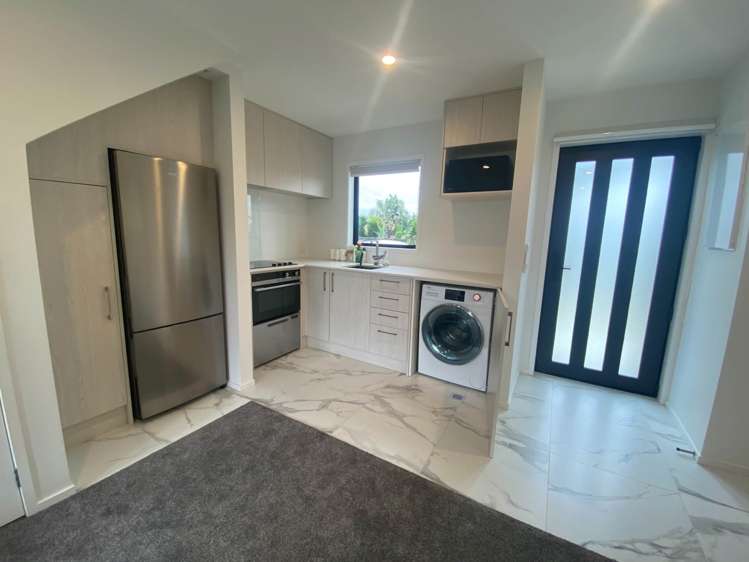 3/79 Taikata Road Te Atatu Peninsula_1