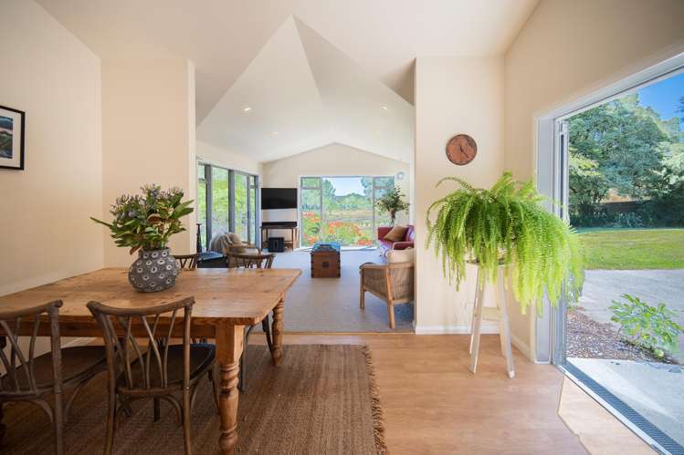 300 Sunday Creek Road Thorpe_8