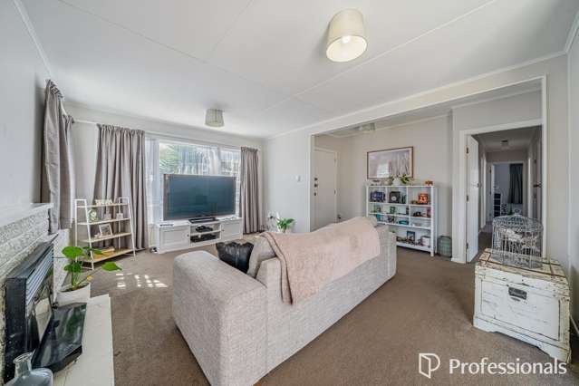 22 Mountbatten Grove Clouston Park_2