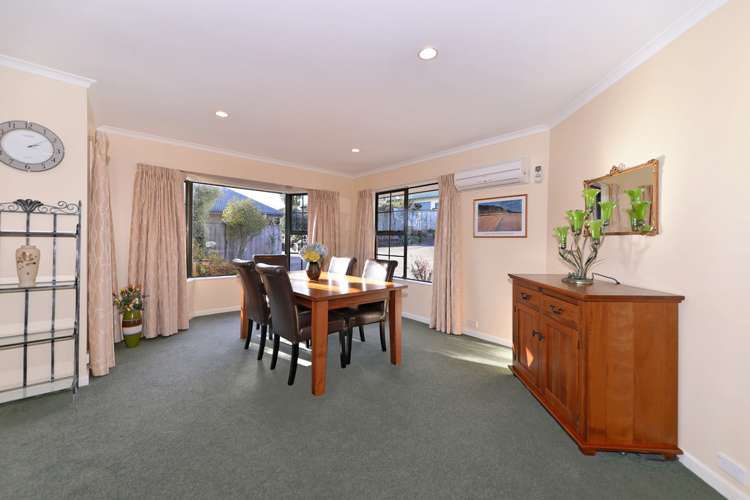 96 Templemore Drive Richmond_12