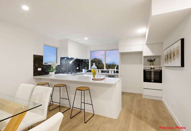 2/13 Beatrix Street Avondale_5