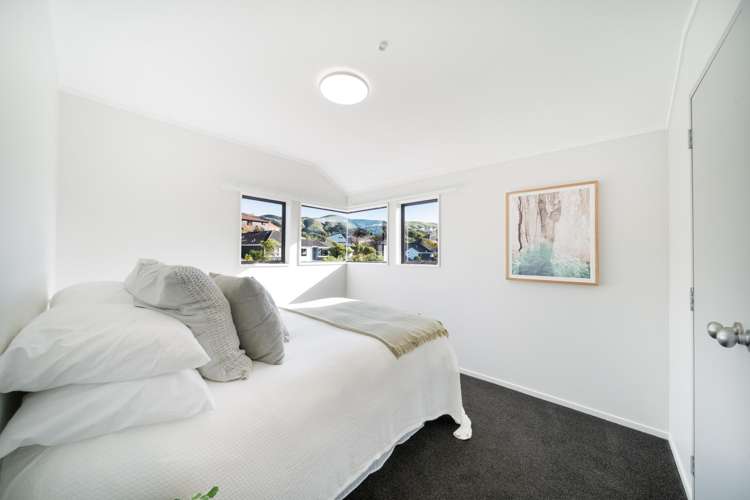 12 Longmont Terrace Churton Park_15