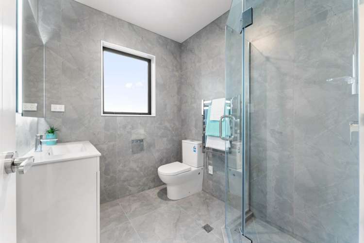 82 Biokovo Street Massey_17