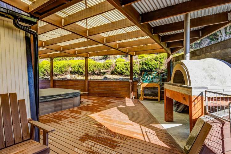 9 Beach Road Patea_16