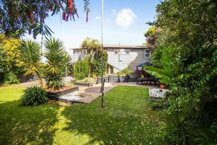 39 Bodi Place Te Atatu South_15