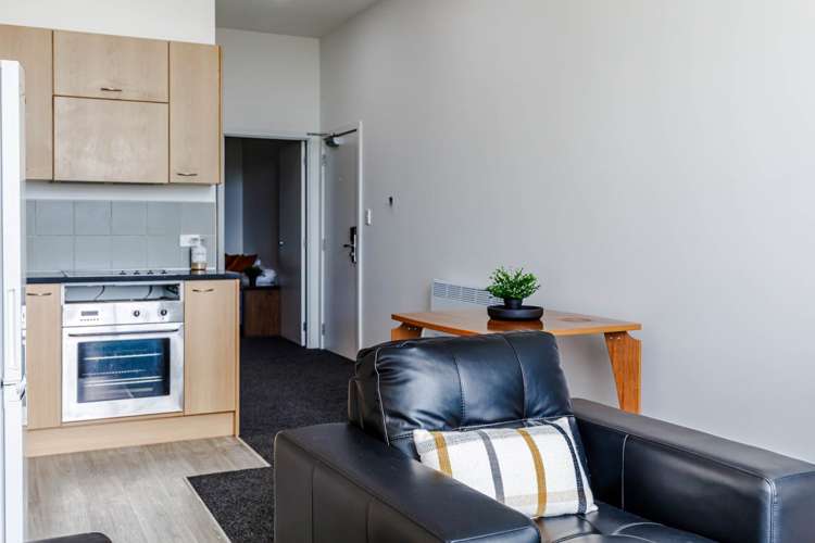 14C/15 Mount Street City Centre_7