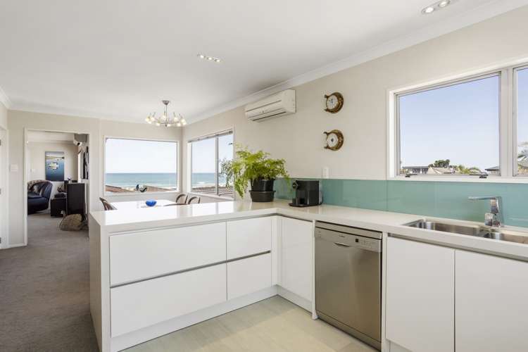3/293 Oceanbeach Road Mount Maunganui_8