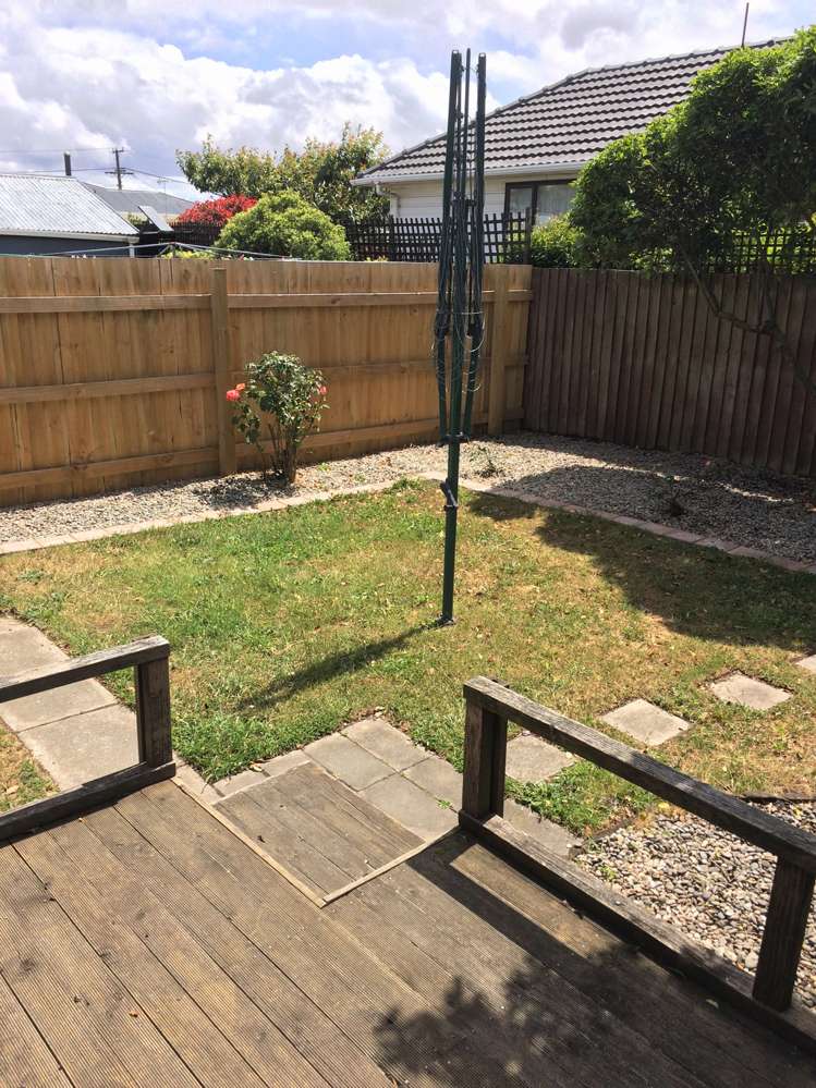 2/30 O'Briens Road Sockburn_6