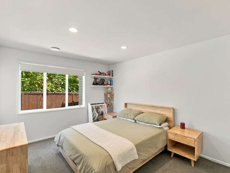 39 Admirals Court Drive Greenhithe_18